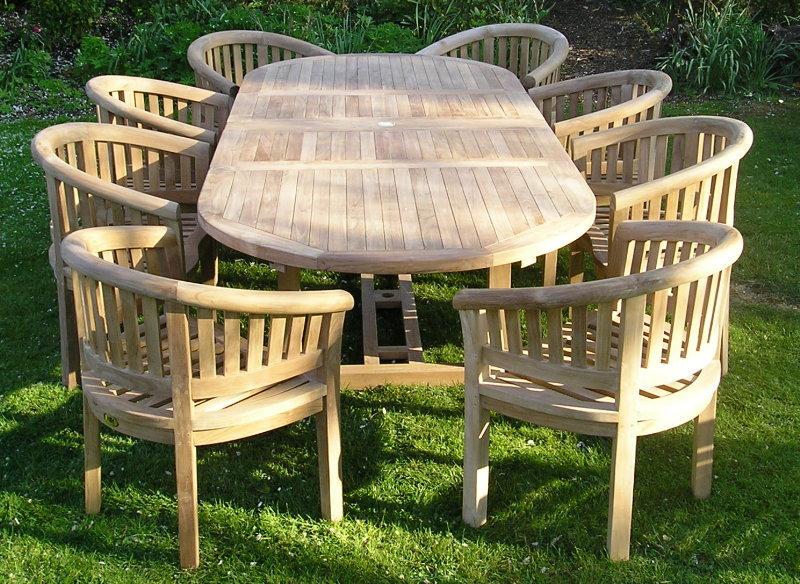 Oval 180 - 240 cm Extending Table  (8 San Francisco Chairs) Complete set Cushions & Parasol included. Free Delivery. - Luxus Teak